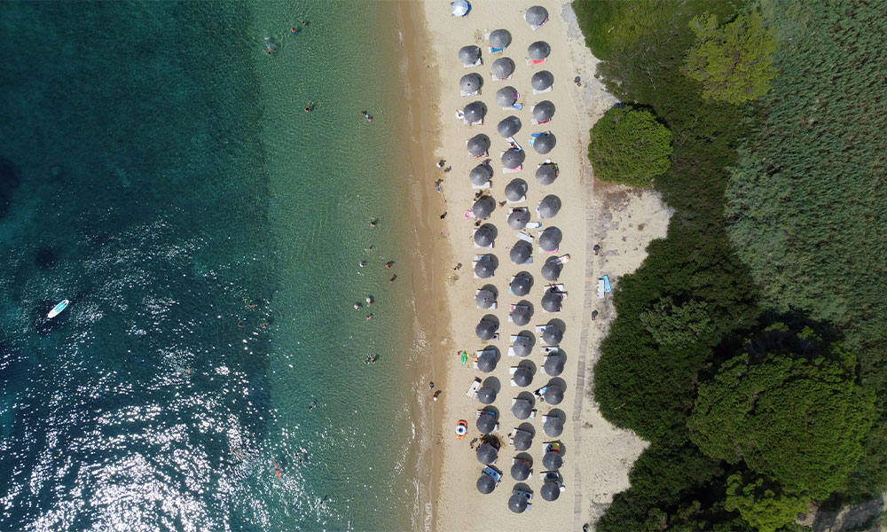 Vromolimnos Beach